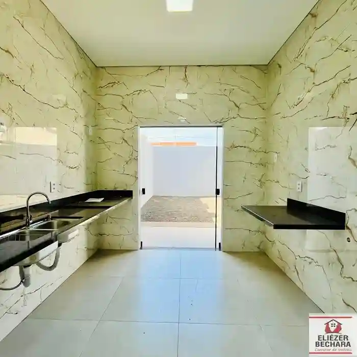 Casa com 3 quartos à venda, 107m² — foto 7 de 10