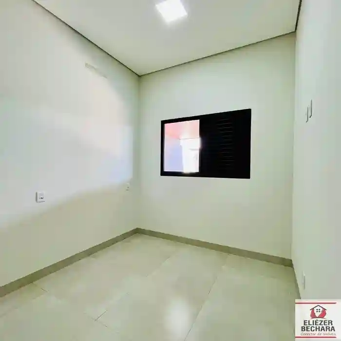 Casa com 3 quartos à venda, 107m² — foto 5 de 10