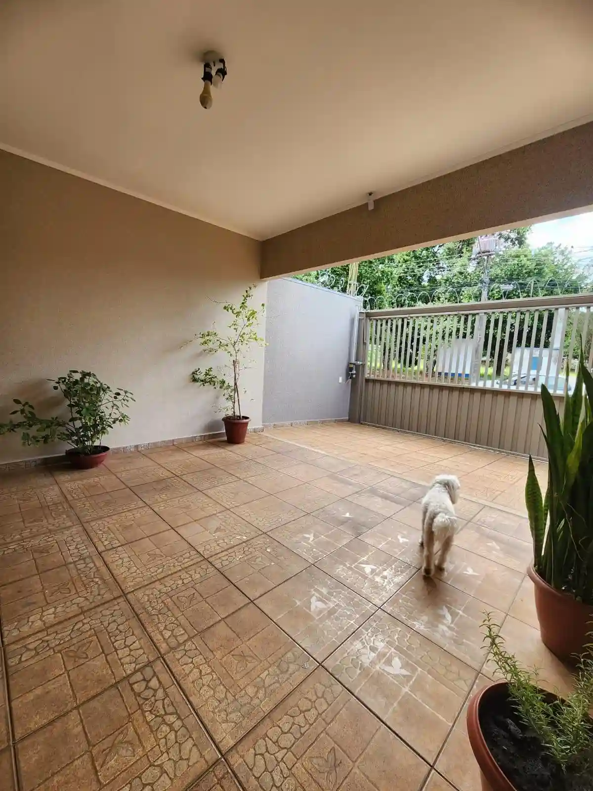 Casa com 3 quartos à venda, 134m² — foto 3 de 25