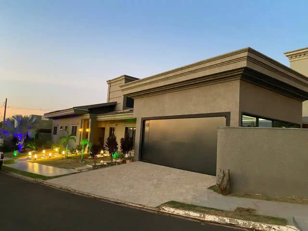 Casa de Condomínio com 3 quartos à venda, 270m² — foto 15 de 25