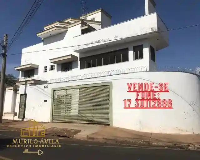Casa com 4 quartos à venda, 320m² — foto 3 de 7