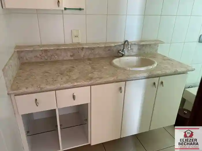 Casa de Condomínio com 4 quartos à venda, 385m² — foto 11 de 37