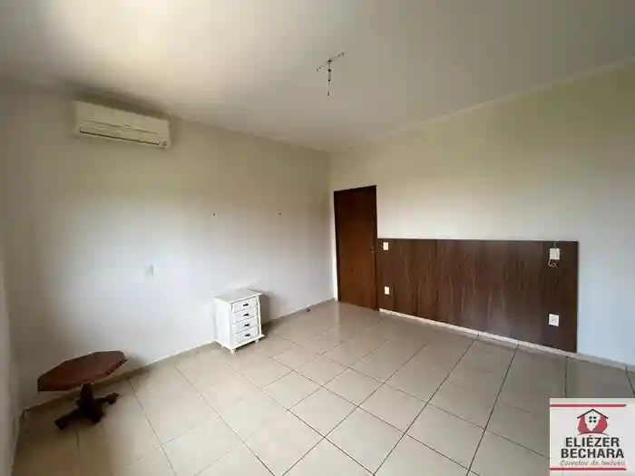 Casa de Condomínio com 4 quartos à venda, 385m² — foto 21 de 37
