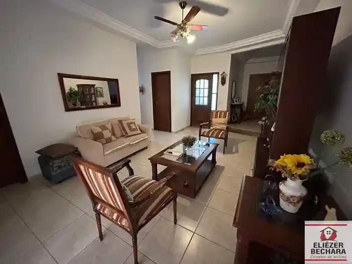 Casa de Condomínio com 4 quartos à venda, 385m² — foto 10 de 37