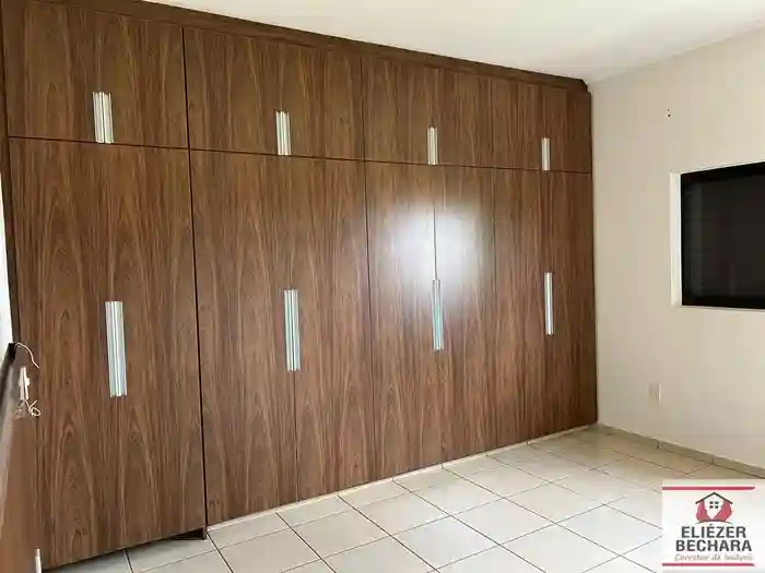 Casa de Condomínio com 4 quartos à venda, 385m² — foto 9 de 37