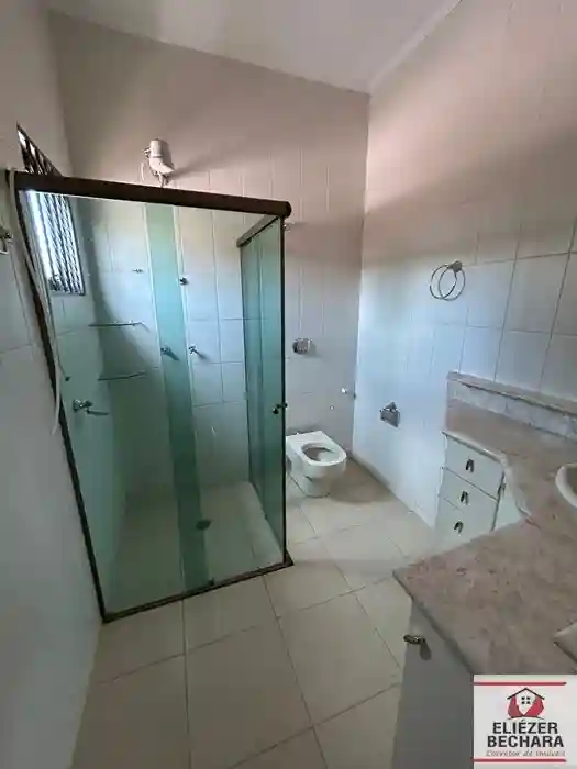 Casa de Condomínio com 4 quartos à venda, 385m² — foto 16 de 37