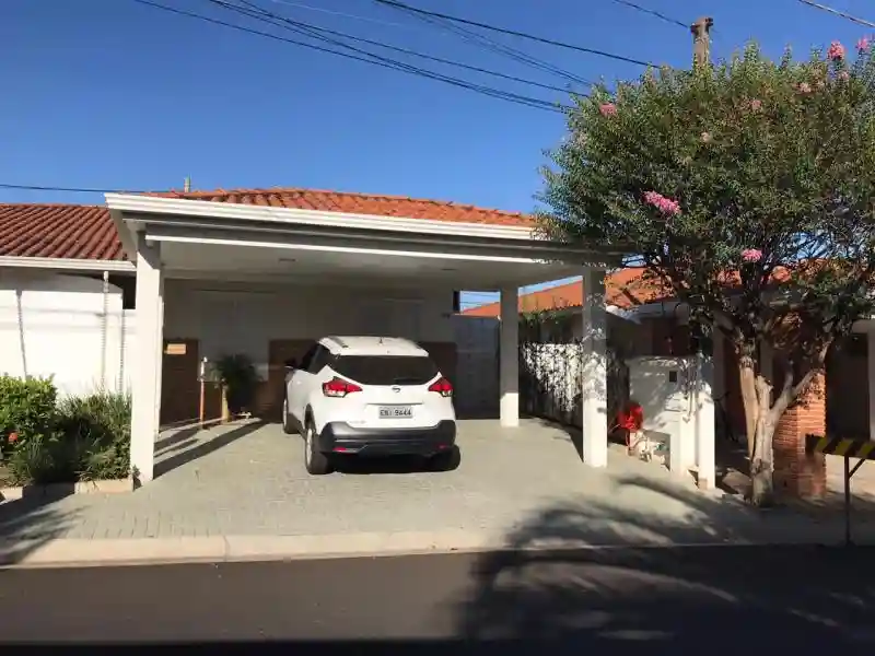 Casa de Condomínio com 3 quartos à venda, 150m² — foto 1 de 8