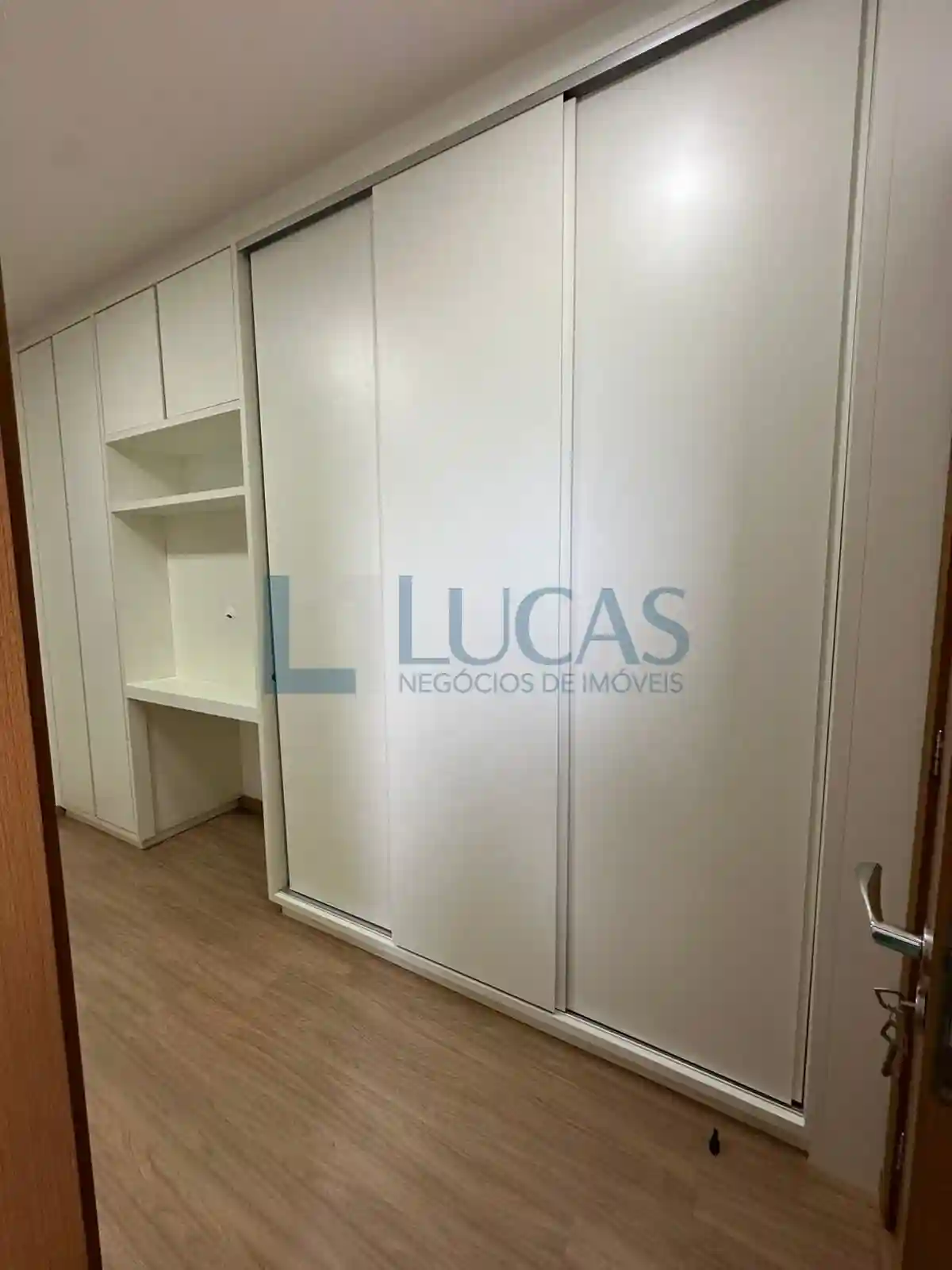 Apartamento com 3 quartos à venda, 80m² — foto 12 de 14