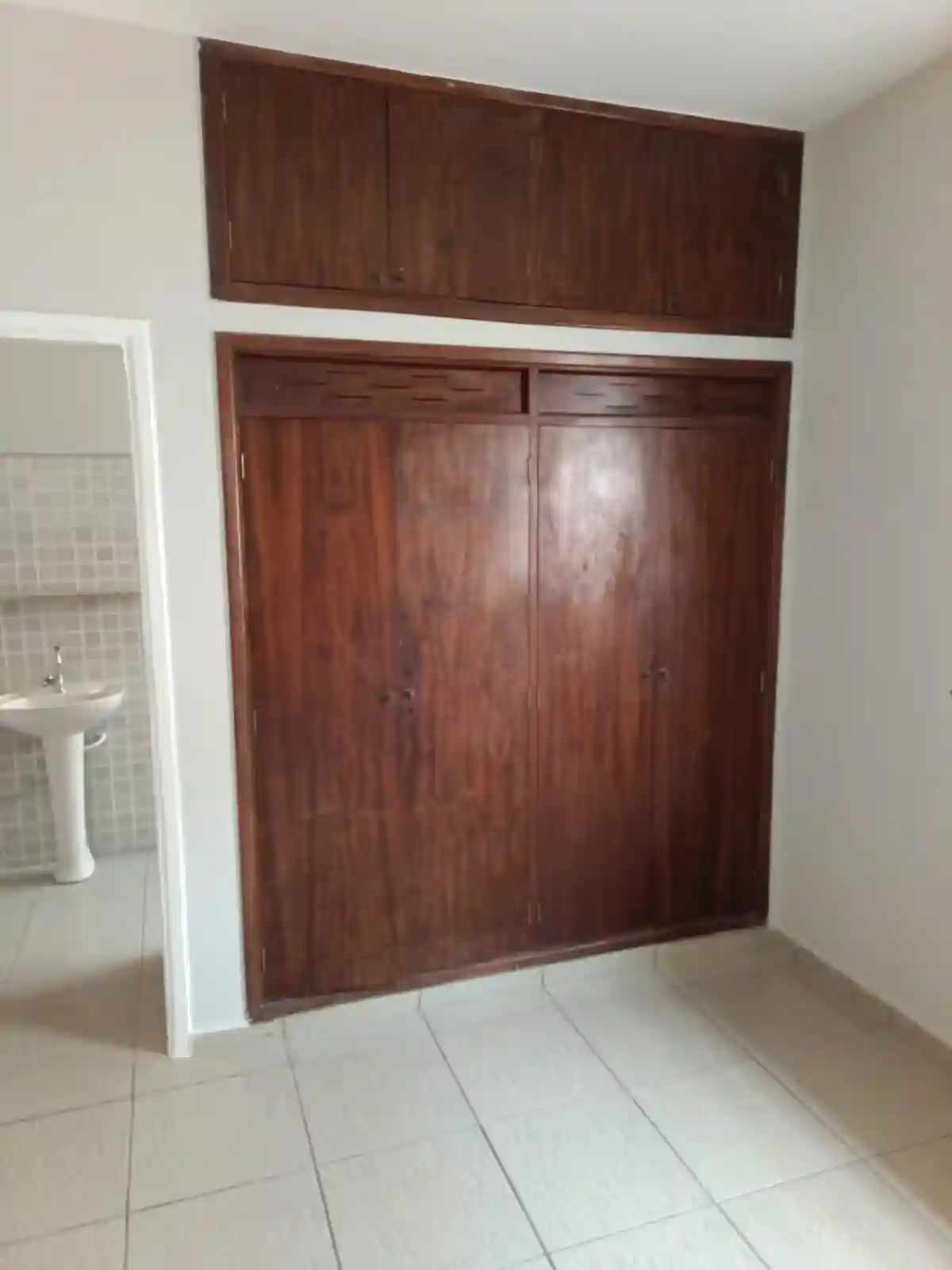 Casa com 3 quartos à venda, 257m² — foto 18 de 34