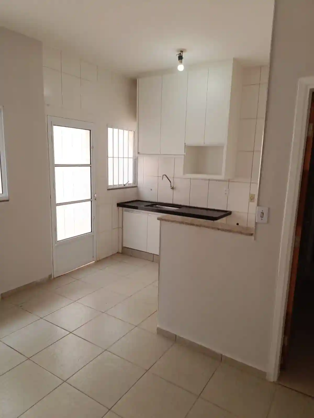 Casa com 3 quartos à venda, 257m² — foto 28 de 34
