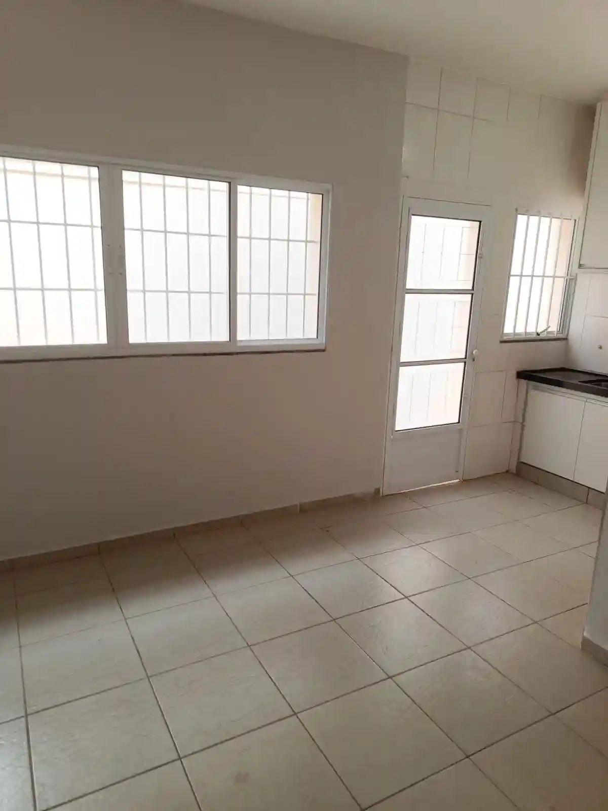 Casa com 3 quartos à venda, 257m² — foto 29 de 34