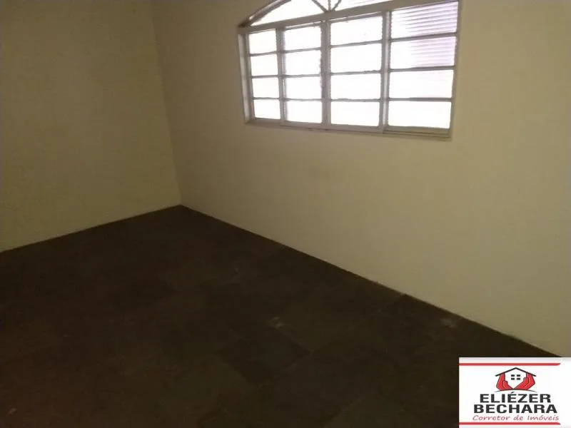 Casa à venda — foto 1 de 10