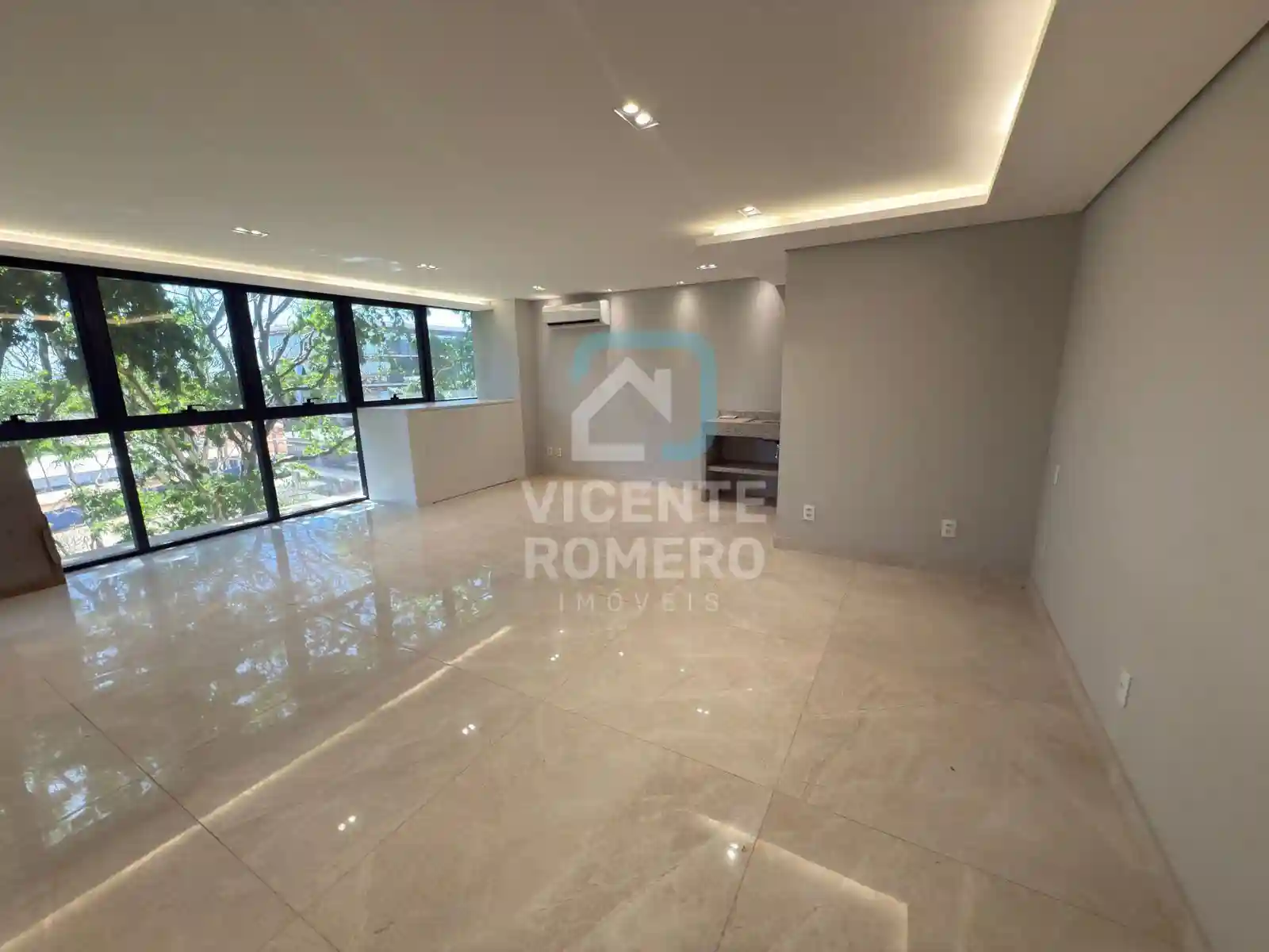 Conjunto Comercial / Sala  para aluguel, 48m² — foto 6 de 8