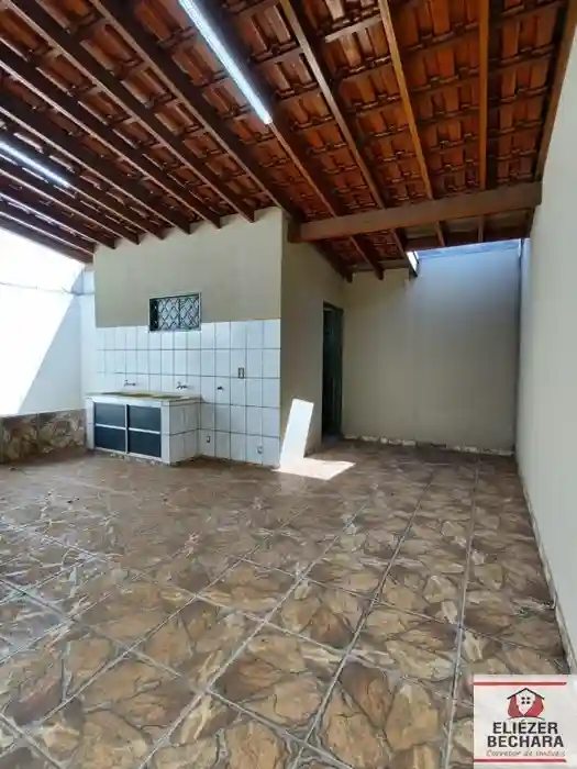 Casa com 2 quartos à venda, 120m² — foto 13 de 14