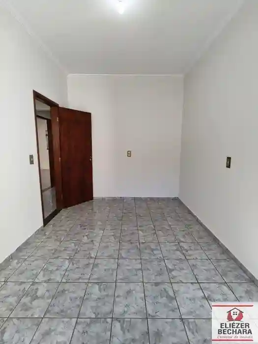 Casa com 2 quartos à venda, 120m² — foto 1 de 14