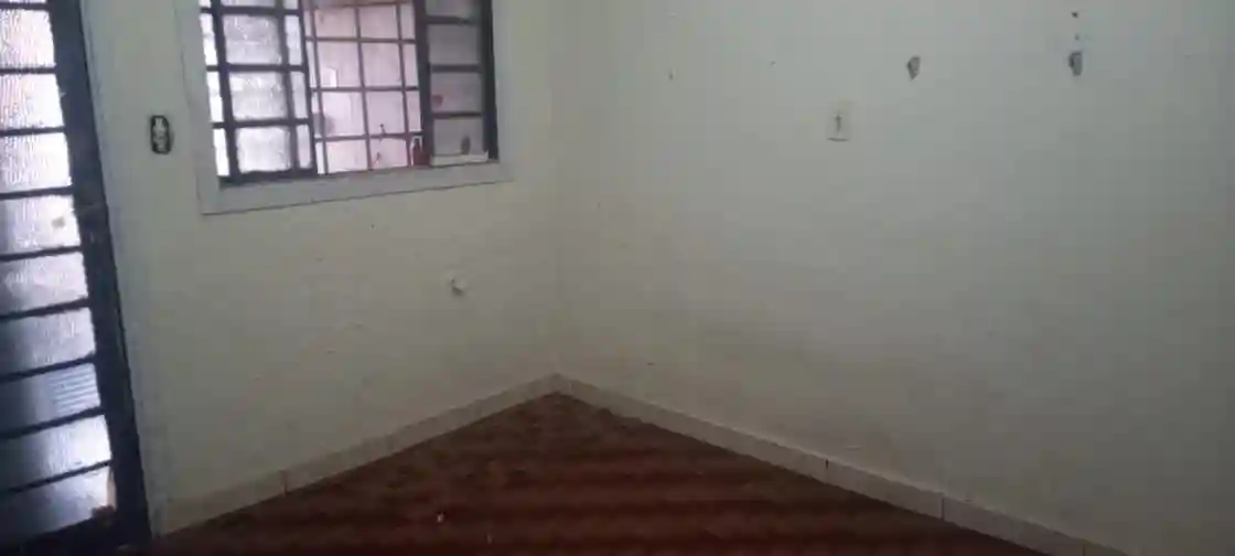 Casa com 3 quartos à venda, 360m² — foto 3 de 10