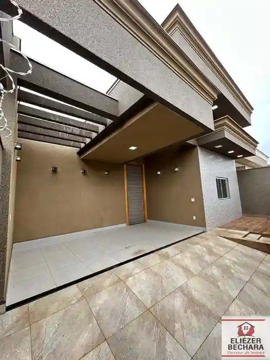 Casa com 3 quartos à venda, 120m² — foto 2 de 24
