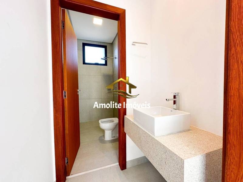 Casa de Condomínio com 3 quartos à venda, 225m² — foto 11 de 21