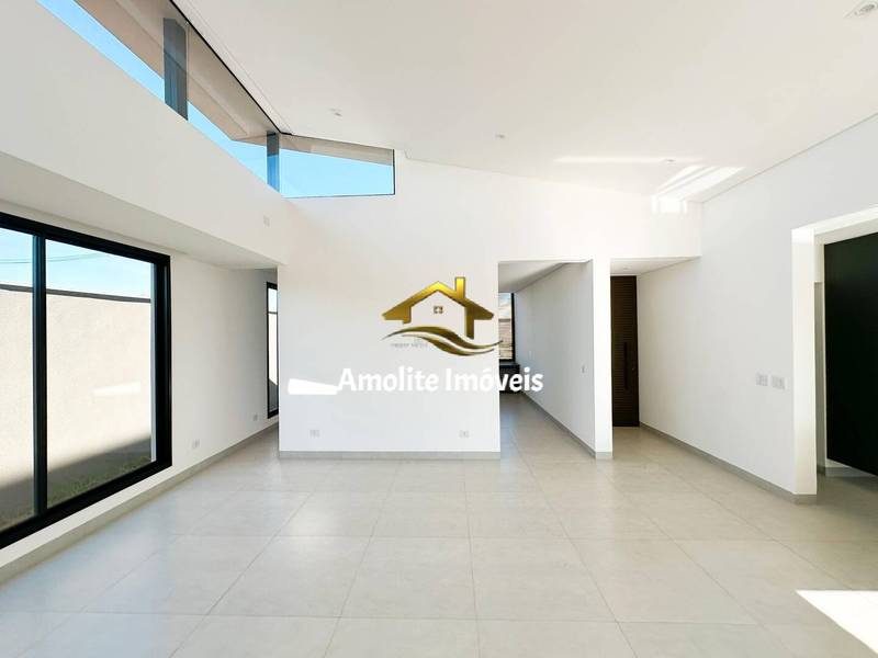 Casa de Condomínio com 3 quartos à venda, 225m² — foto 17 de 21