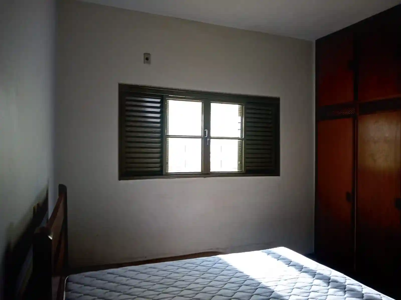 Casa com 3 quartos à venda, 330m² — foto 3 de 20