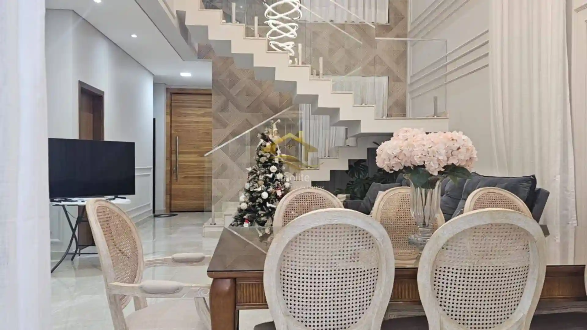 Casa de Condomínio com 3 quartos à venda, 300m² — foto 9 de 20