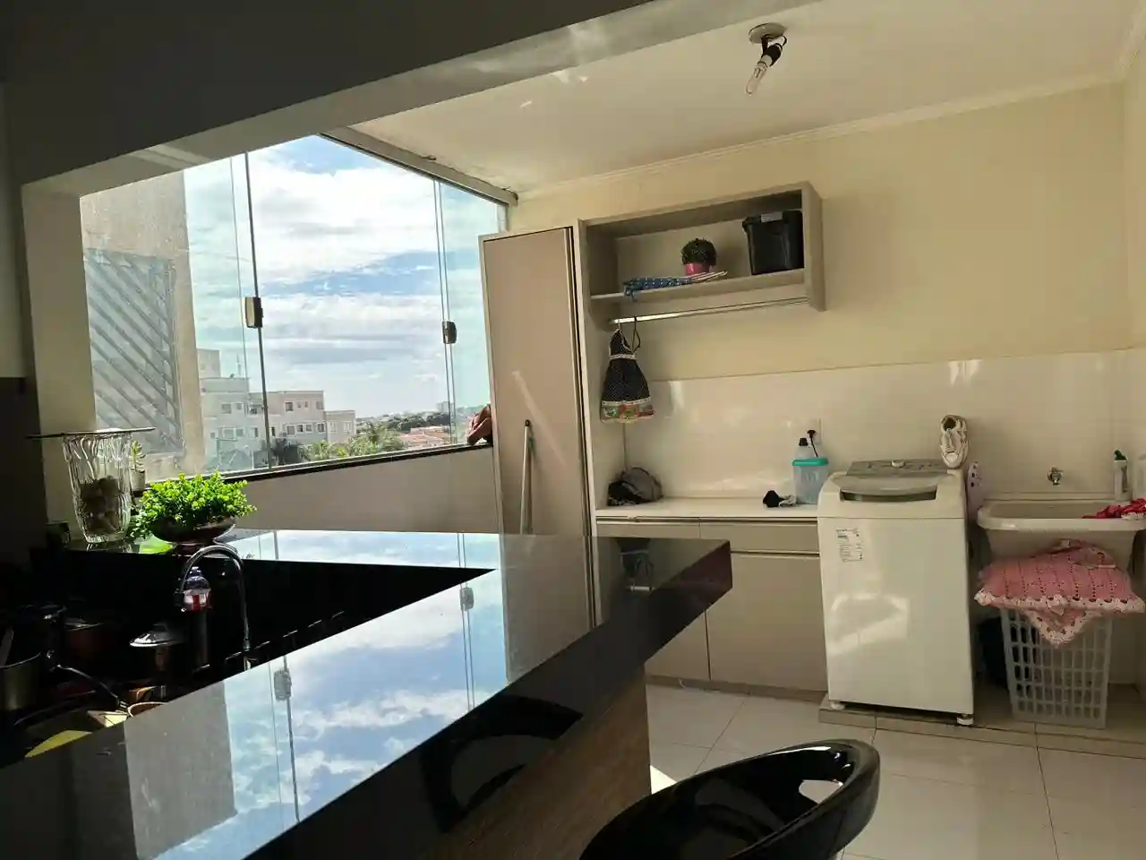 Apartamento com 3 quartos à venda, 101m² — foto 3 de 9