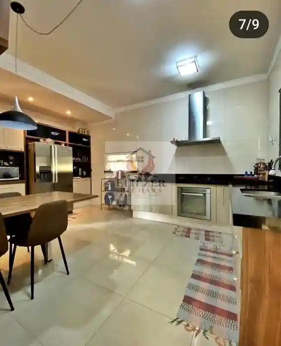 Casa de Condomínio com 3 quartos à venda, 340m² — foto 5 de 14