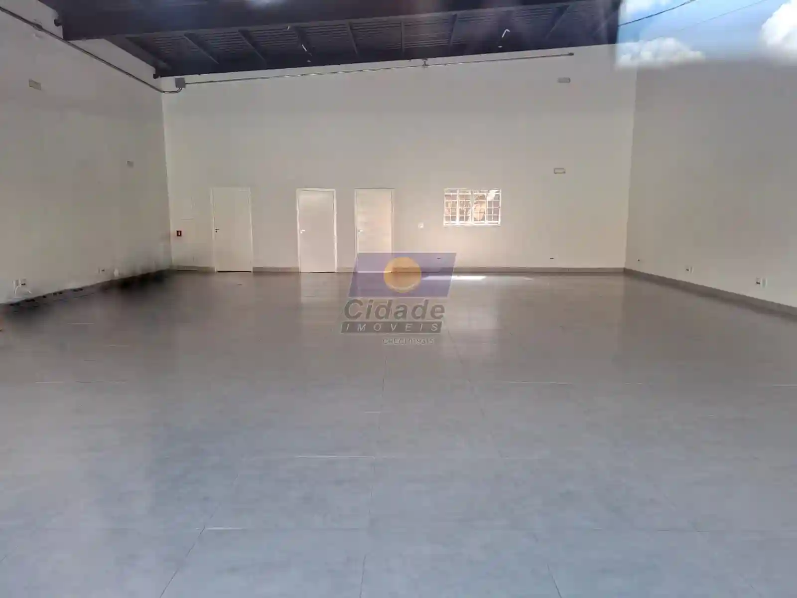 Loja / Salão / Ponto Comercial  para aluguel, 180m² — foto 5 de 11