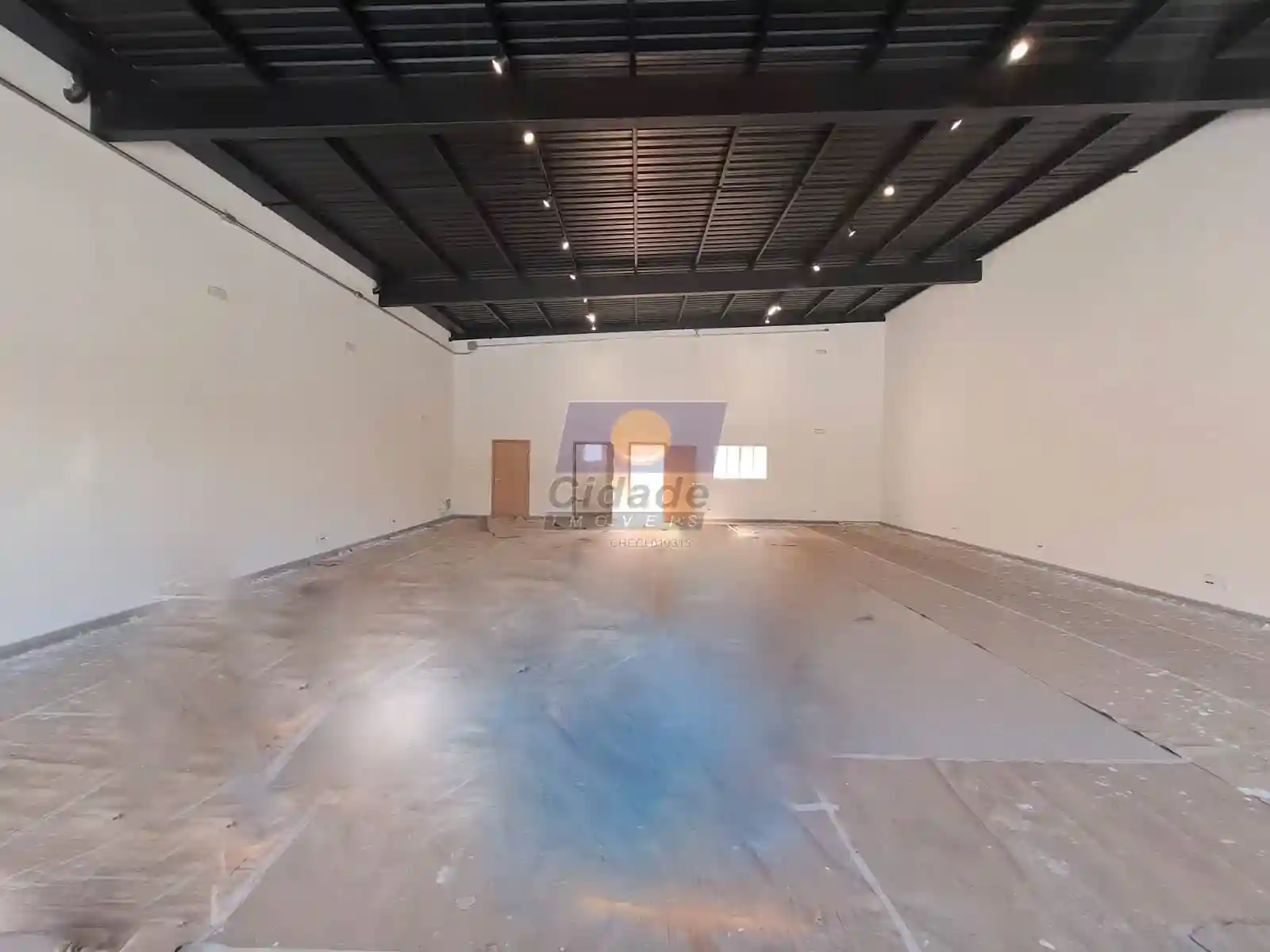 Loja / Salão / Ponto Comercial  para aluguel, 180m² — foto 4 de 11