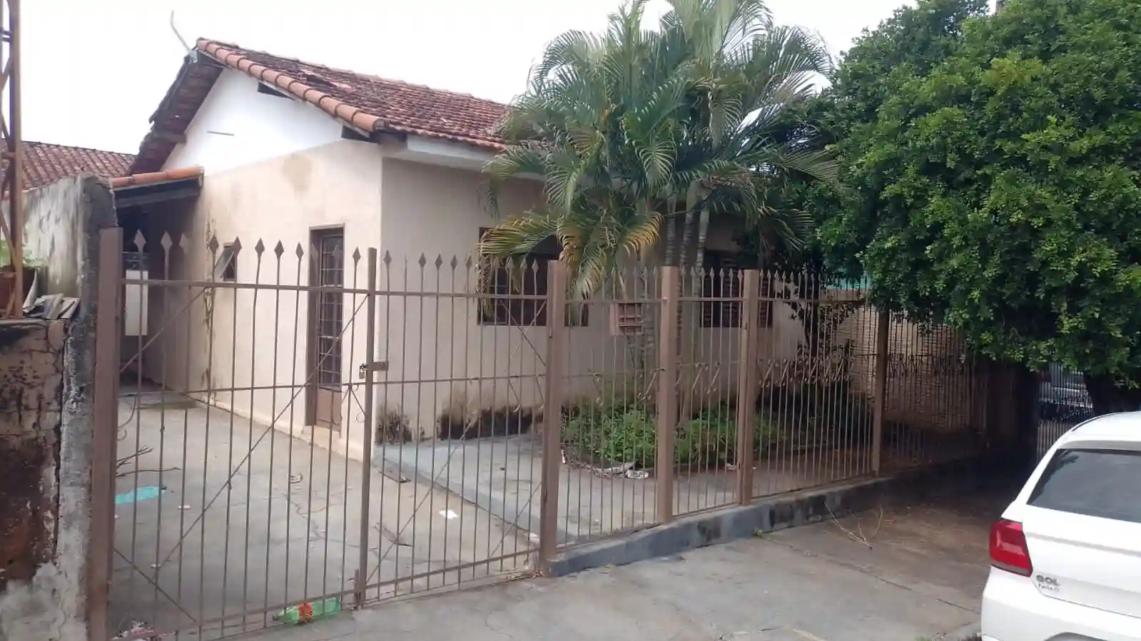 Casa com 2 quartos à venda, 90m² — foto 1 de 7