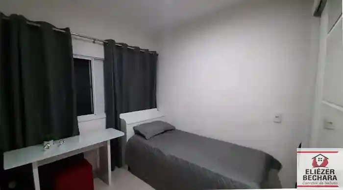 Apartamento com 2 quartos à venda, 50m² — foto 2 de 10