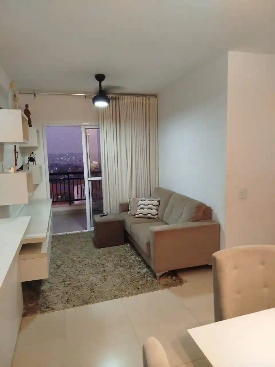 Apartamento com 3 quartos à venda, 77m² — foto 2 de 18