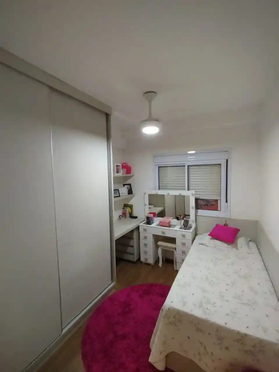 Apartamento com 3 quartos à venda, 77m² — foto 3 de 18