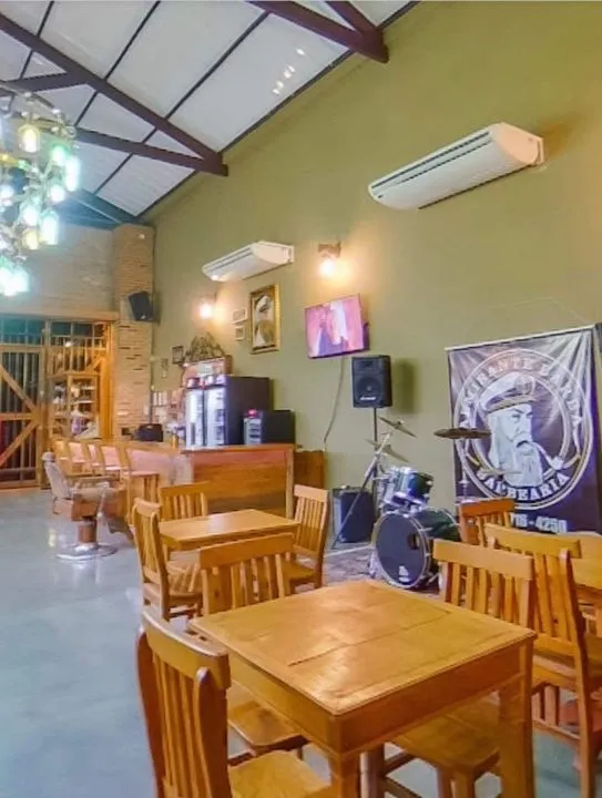 Loja / Salão / Ponto Comercial à venda — foto 2 de 4
