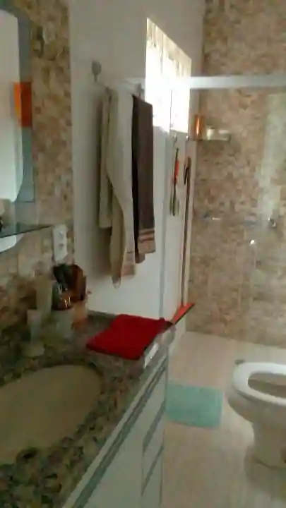Casa à venda — foto 7 de 10