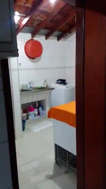 Casa à venda — foto 9 de 10