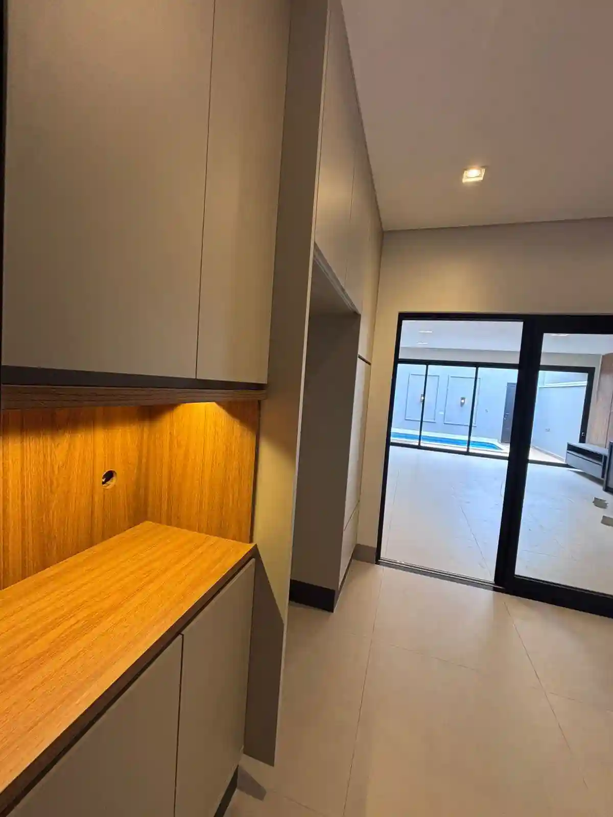 Casa de Condomínio com 4 quartos à venda, 360m² — foto 12 de 43