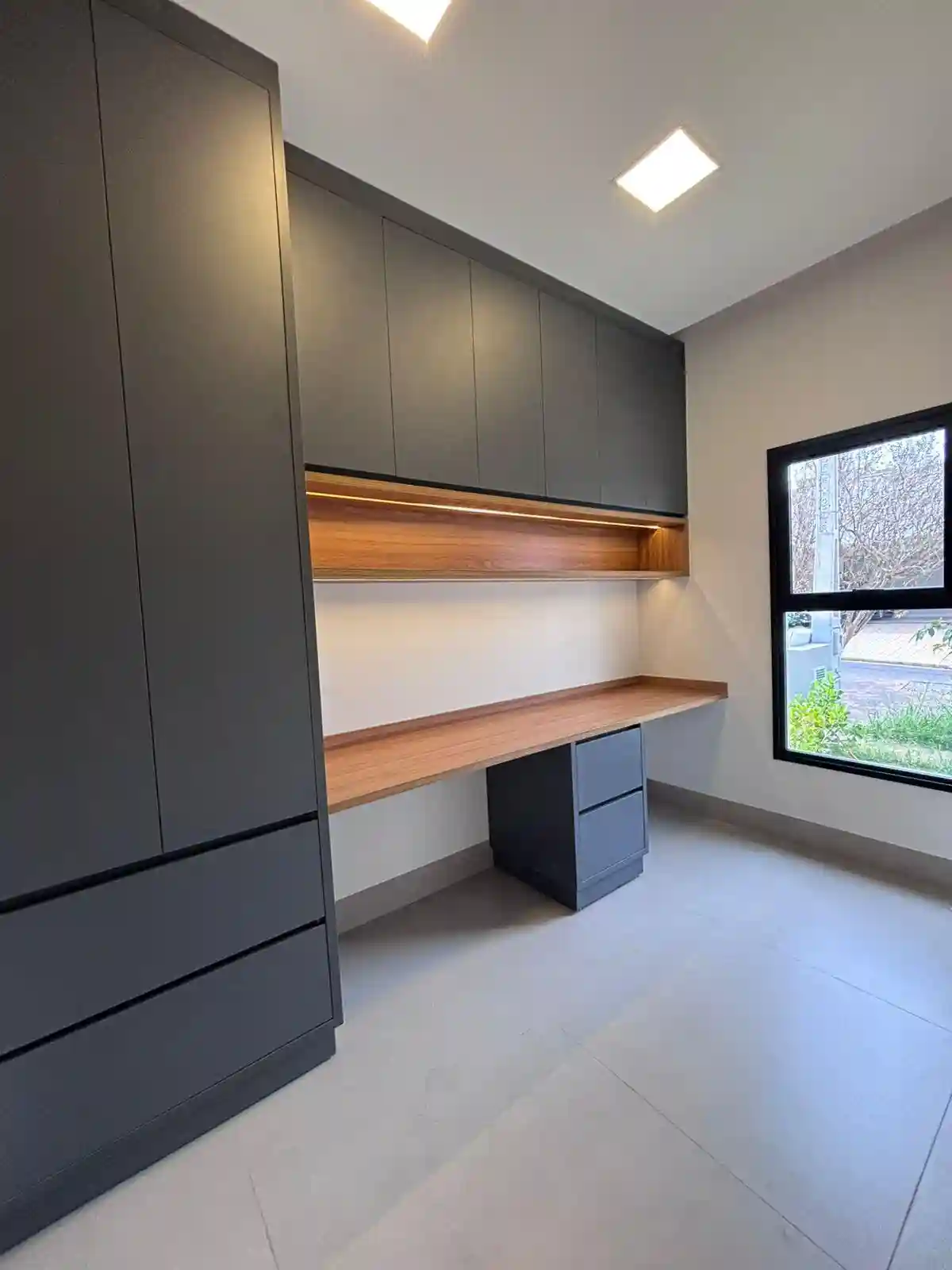Casa de Condomínio com 4 quartos à venda, 360m² — foto 25 de 43