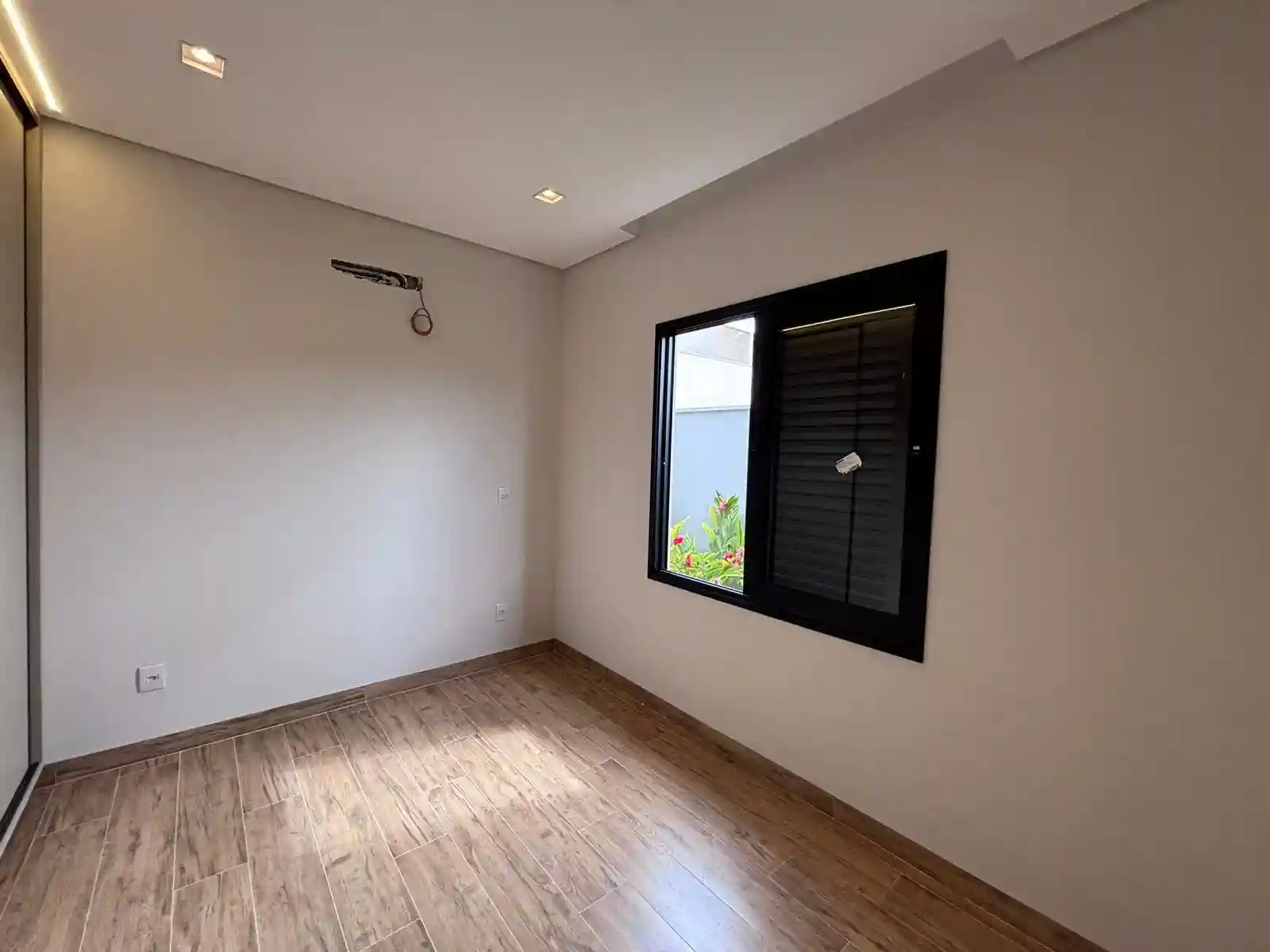 Casa de Condomínio com 4 quartos à venda, 360m² — foto 7 de 43
