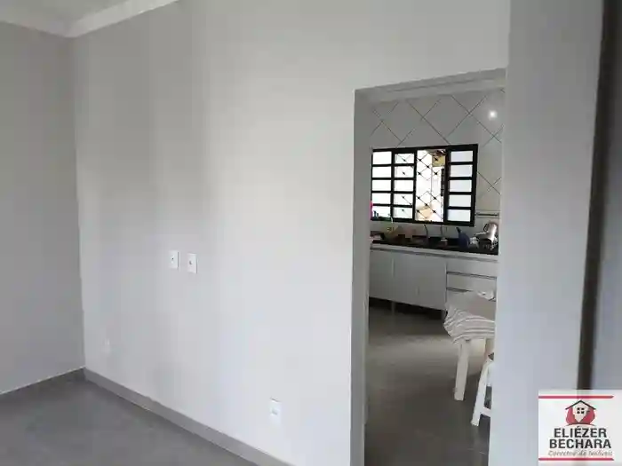 Casa com 2 quartos à venda, 60m² — foto 4 de 7