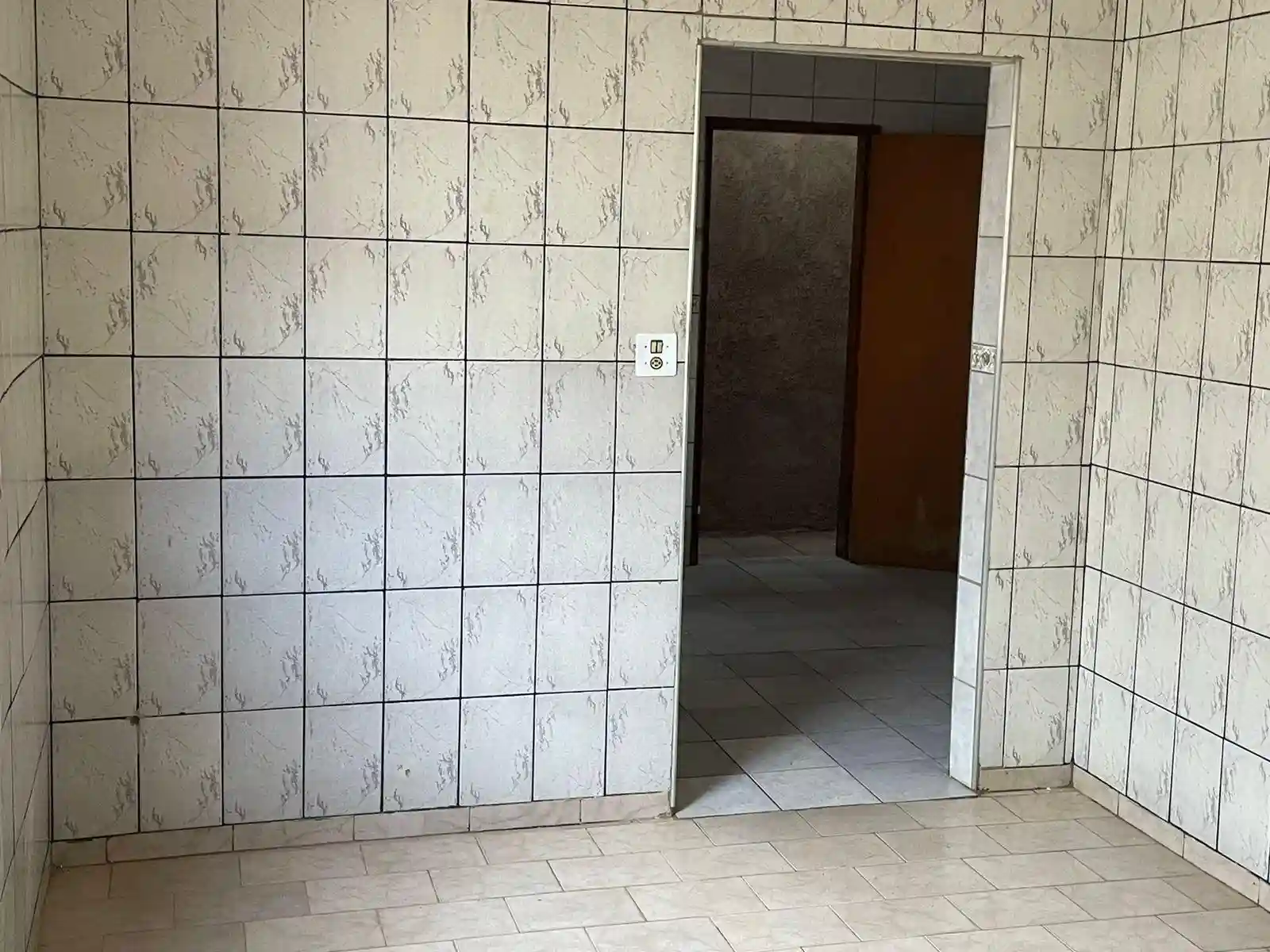 Casa com 3 quartos à venda, 80m² — foto 5 de 8