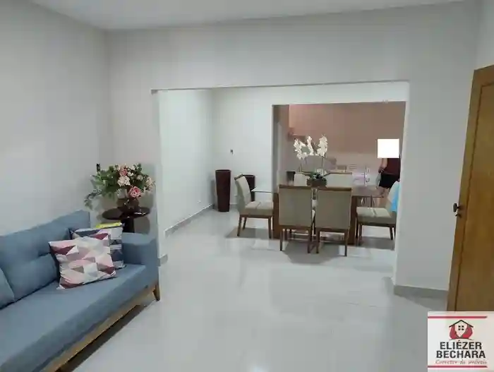Casa com 3 quartos à venda, 160m² — foto 1 de 54
