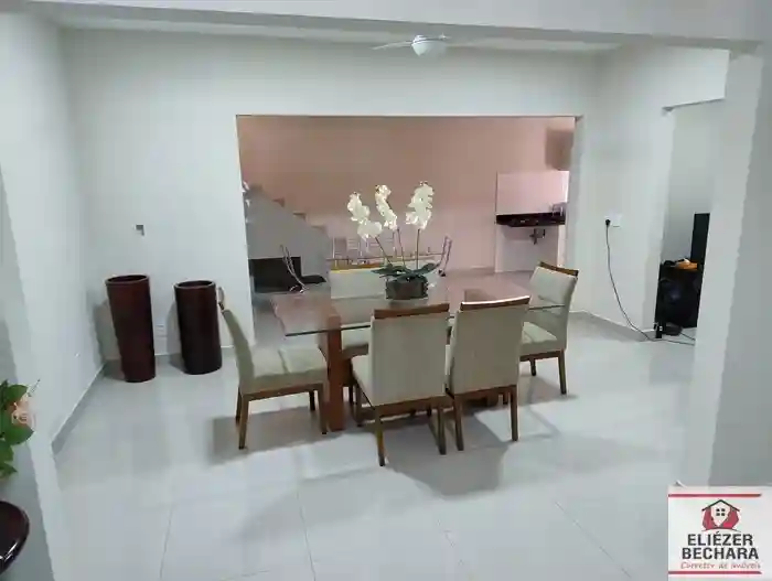 Casa com 3 quartos à venda, 160m² — foto 24 de 54