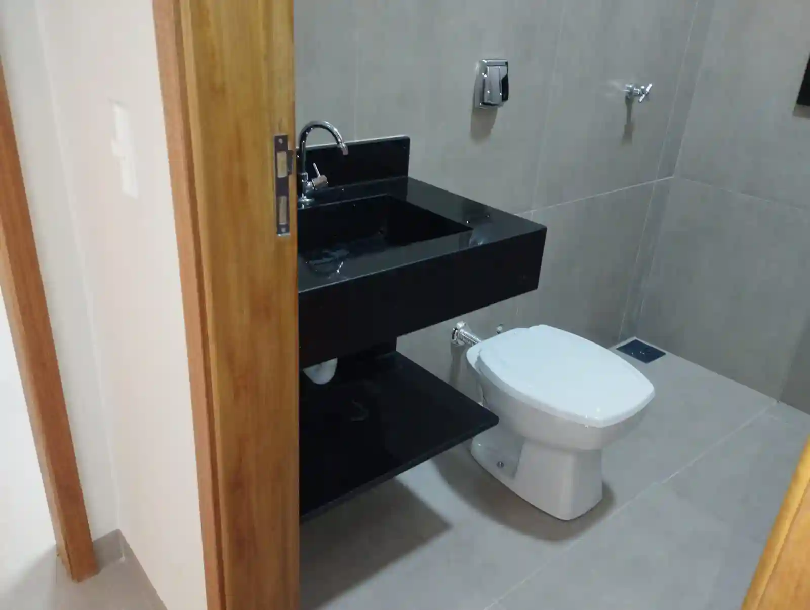 Casa com 3 quartos à venda, 92m² — foto 8 de 19