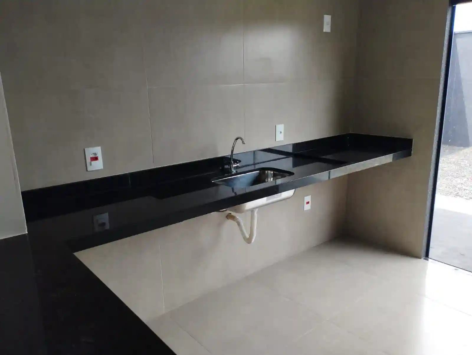 Casa com 3 quartos à venda, 92m² — foto 15 de 19