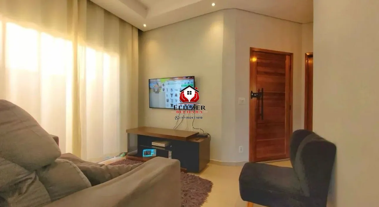 Casa com 3 quartos à venda, 100m² — foto 2 de 16