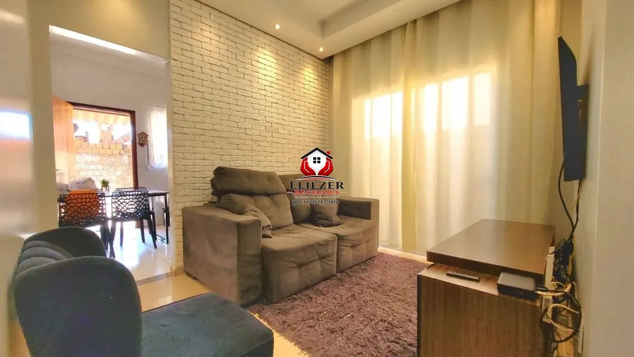 Casa com 3 quartos à venda, 100m² — foto 1 de 16