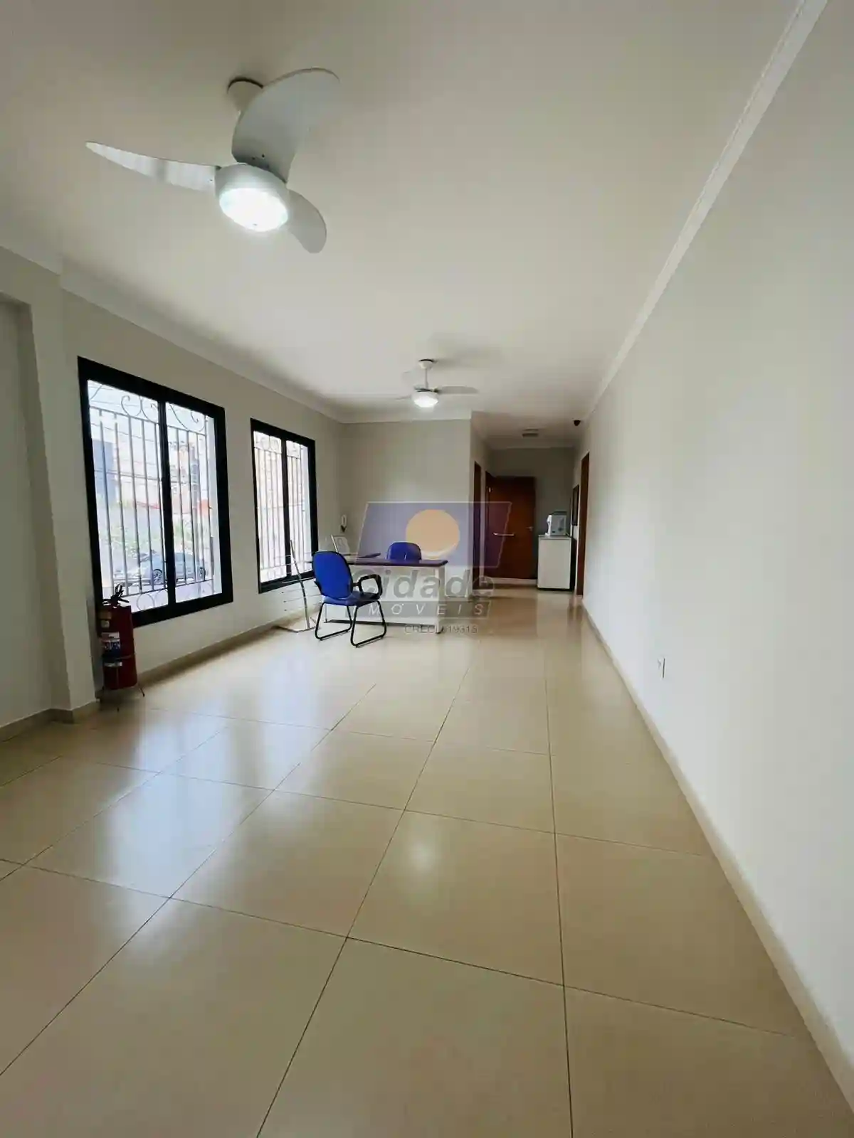 Imóvel Comercial à venda, 180m² — foto 1 de 16