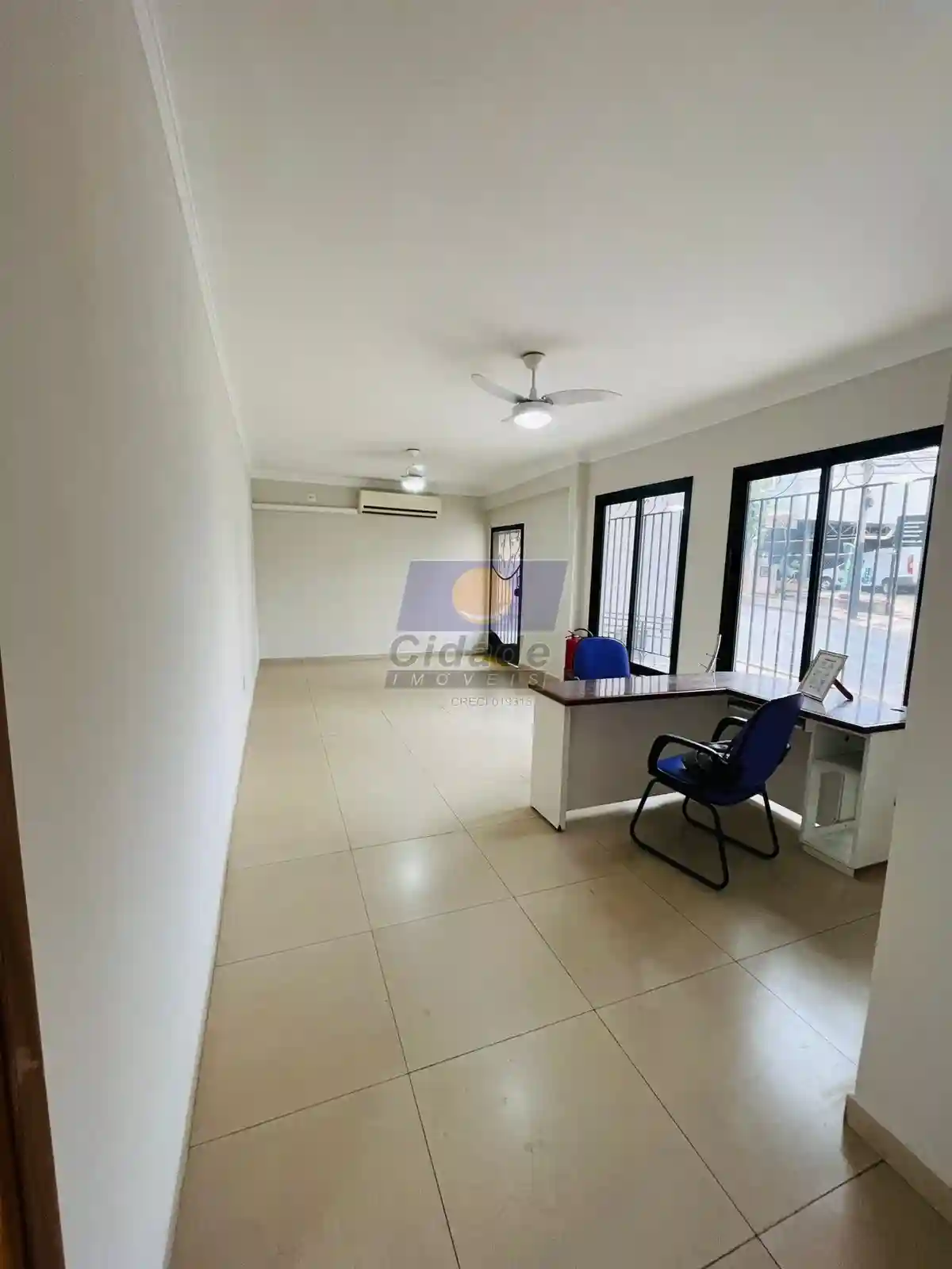 Imóvel Comercial à venda, 180m² — foto 2 de 16
