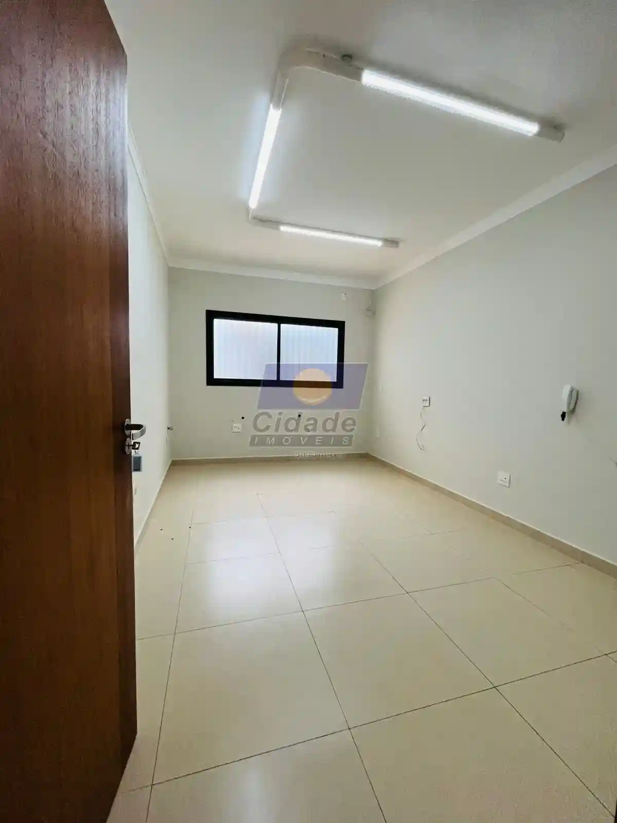 Imóvel Comercial à venda, 180m² — foto 10 de 16